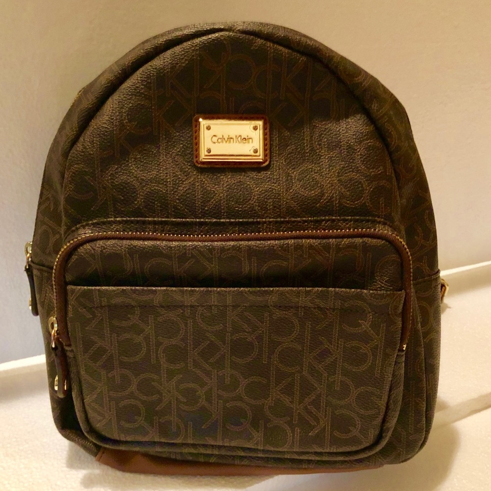 🚫SOLD 🚫 CALVIN KLEIN HUDSON BROWN BACKPACK